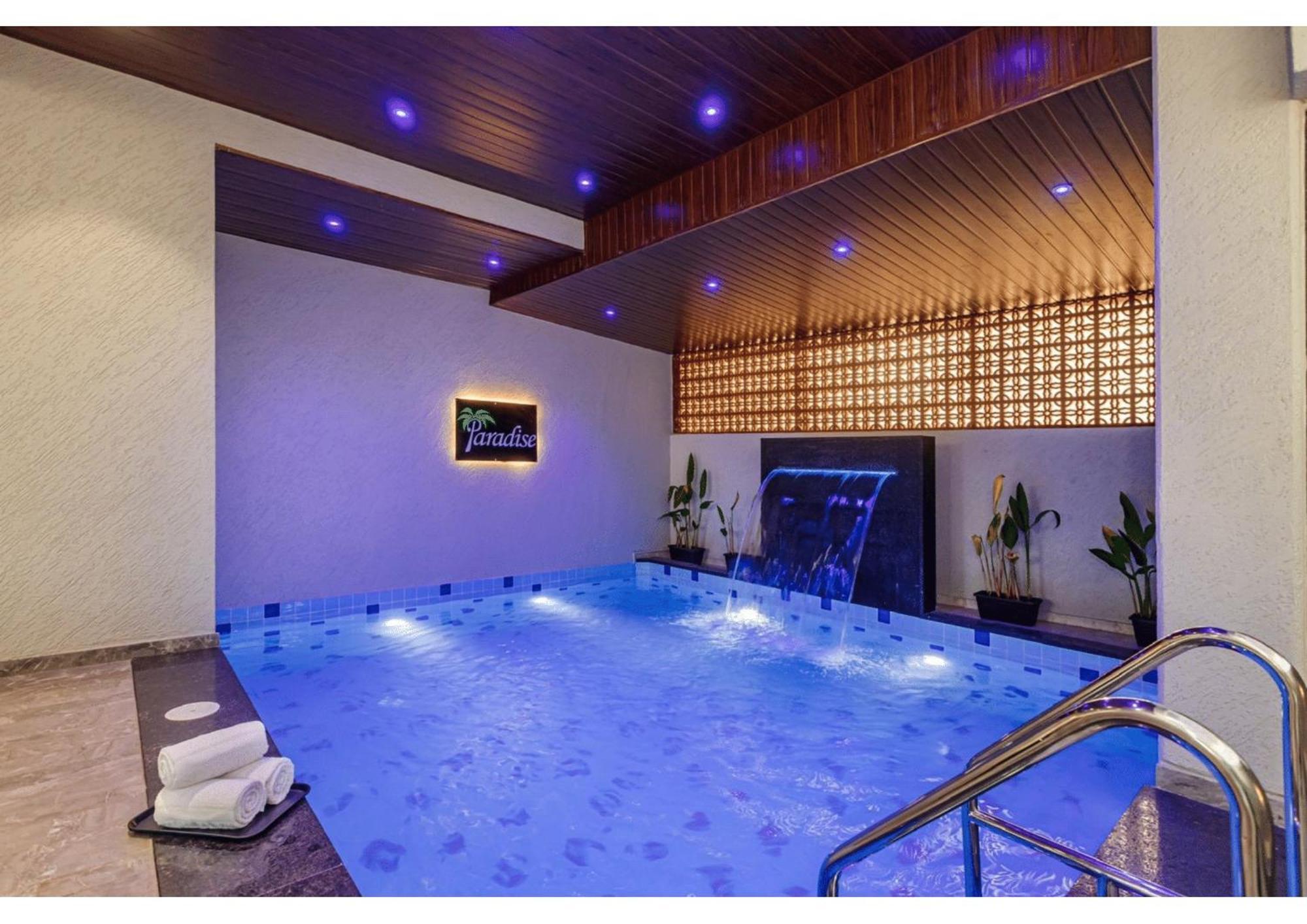 Mountain Glory 8Bhk By Tensorstays, Pool & Theater Igatpuri Buitenkant foto